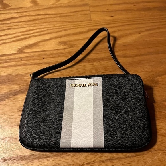 Michael Kors Jet Set Travel Large Top Zip Wristlet Black Multi Color - Picture 1 of 8